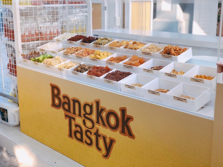 CH ออกผลไม้เคลือบช็อกโกแลต แบรนด์ Bangkok Tasty