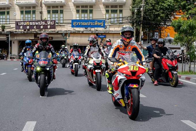 ดอร์น่าสปอร์ต ยกกองถ่ายบุกเกาะรัตนโกสินทร์ เปิดฉาก MotoGP สนามประเทศไทย 27-29 ต.ค.66 นี้